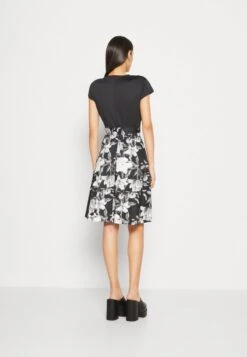 Anna Field Jerseykleid - Black/grey/white 10 Anna Field Jerseykleid - Black/grey/white -Chic Fusion Verkauf 0fa9db8c642e42578482b4aea3526a00