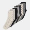 Anna Field HEART ANKLE 8 PACK - Socken - Black/grey 1 Anna Field HEART ANKLE 8 PACK - Socken - Black/grey -Chic Fusion Verkauf 168705eb05194875a2a9231e92363d31
