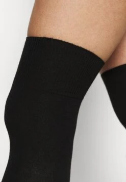 Anna Field 2 PACK - Overkneestrümpfe - Black 10 Anna Field 2 PACK - Overkneestrümpfe - Black -Chic Fusion Verkauf 1c62cbb4a06141ddb6ae4a6e45fe0394