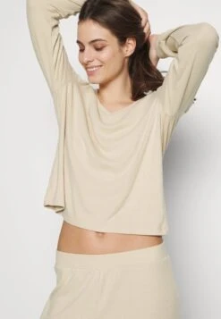 Anna Field Pyjama - Off-white 11 Anna Field Pyjama - Off-white -Chic Fusion Verkauf 1f950543f22a49e99e0bf827dcb85ca5