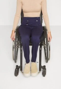 Anna Field Stoffhose - Dark Blue -Chic Fusion Verkauf 2601407e946c4c39a5a22fa2a17bed15