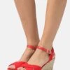 Anna Field Keilsandalette - Red 2 Anna Field Keilsandalette - Red -Chic Fusion Verkauf 2a24da499504452d8e2b288f336e088b
