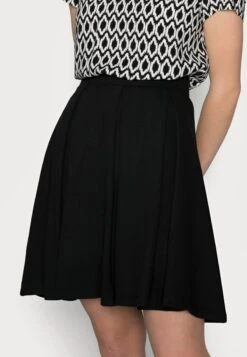 A-Linien-Rock - Black 11 A-Linien-Rock - Black -Chic Fusion Verkauf 2ab10dd216524d2bbc1b6a439402e6a5