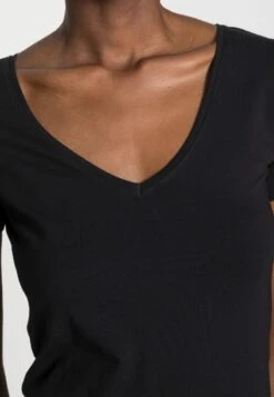 Anna Field 2 PACK - T-Shirt Basic - Black 12 Anna Field 2 PACK - T-Shirt Basic - Black -Chic Fusion Verkauf 3323c24a61a44f249dccca07ebbd58a4