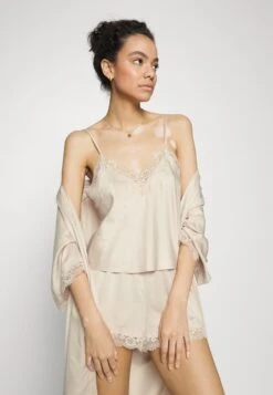 Anna Field Nachthemd - Off-white -Chic Fusion Verkauf 3b4ee8f7d3164ffeba0a90b5bb9a954f