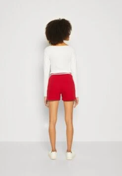 Anna Field Shorts - Dark Red 10 Anna Field Shorts - Dark Red -Chic Fusion Verkauf 3cc5fd48984047f8b8a14fd9d779d6b0