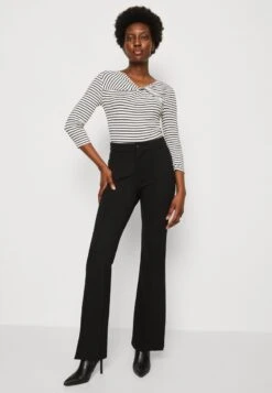 Anna Field Langarmshirt - White/black 11 Anna Field Langarmshirt - White/black -Chic Fusion Verkauf 3ffc086c9ee146228ebc54d259a5b583