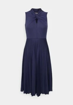 Freizeitkleid - Dark Blue 13 Freizeitkleid - Dark Blue -Chic Fusion Verkauf 5a73d7f22ba749ec9a81d9ffd6cce492