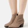 LEATHER - Cowboy-/Bikerstiefelette - Taupe 2 LEATHER - Cowboy-/Bikerstiefelette - Taupe -Chic Fusion Verkauf 5cb3a3cb9b874293b978d54ac3a730f2