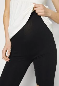 2PACK - Shorts - Black 13 2PACK - Shorts - Black -Chic Fusion Verkauf 651d0d5798fb42a2b29cb039517584af