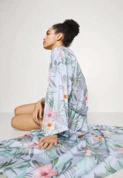 Anna Field FLORAL ROBE - Bademantel - Blue 11 Anna Field FLORAL ROBE - Bademantel - Blue -Chic Fusion Verkauf 6d0f4ed8dd7d41149e200bef4940c5e6
