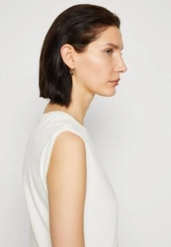 Anna Field T-Shirt Basic - Off-white 11 Anna Field T-Shirt Basic - Off-white -Chic Fusion Verkauf 76c83fff5a7b4b4c88a0a9e3a714eb1e