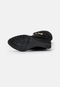 Anna Field LEATHER - Keilstiefel - Black 12 Anna Field LEATHER - Keilstiefel - Black -Chic Fusion Verkauf 7fa5a3f126704449ad12213abf19639e