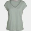 Anna Field T-Shirt Basic - Light Green 2 Anna Field T-Shirt Basic - Light Green -Chic Fusion Verkauf 8607c7aa74b0451b853758f7f3d55d1c