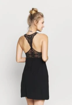 Anna Field ANNA VISCOSE DRESS - Nachthemd - Black 10 Anna Field ANNA VISCOSE DRESS - Nachthemd - Black -Chic Fusion Verkauf 898b079ecbb9451081364c0f02951668
