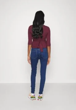 Jeans Skinny Fit - Blue 10 Jeans Skinny Fit - Blue -Chic Fusion Verkauf 93d971fd3ae74678ad2ea2159adffe65