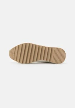 Anna Field Sneaker High - White 12 Anna Field Sneaker High - White -Chic Fusion Verkauf 9615016bd61f414c8669948cdc6d2362