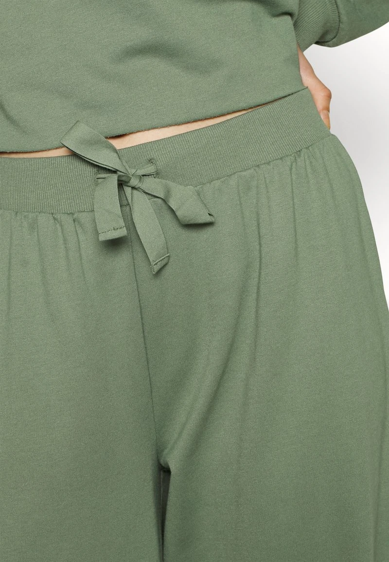 Anna Field Nachtwäsche Set - Khaki 8 Anna Field Nachtwäsche Set - Khaki – Bild 6