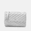 Anna Field Umhängetasche - Silver-coloured 1 Anna Field Umhängetasche - Silver-coloured -Chic Fusion Verkauf 9ad97dbd9d4d4d2cb370da3479ad1f25