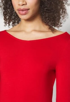 Langarmshirt - Red 13 Langarmshirt - Red -Chic Fusion Verkauf 9bbecf2da20943fe93af1c970644f02c