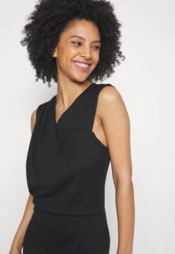 DRAPPED NECKLINE SMART BODYCON SLEEVELESS MINI DRESS - Jerseykleid - Black 11 DRAPPED NECKLINE SMART BODYCON SLEEVELESS MINI DRESS - Jerseykleid - Black -Chic Fusion Verkauf 9f81155bf87843799042533d6c813969