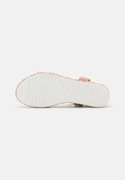 Anna Field Plateausandalette - Light Pink 12 Anna Field Plateausandalette - Light Pink -Chic Fusion Verkauf aea9895bd28c432e953e8e270aa2b0af