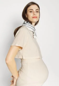 TOP SKIRT SET - Bleistiftrock - 003 - Off-white 11 TOP SKIRT SET - Bleistiftrock - 003 - Off-white -Chic Fusion Verkauf af0b503f31c24a2a8f02924ebcf2b518