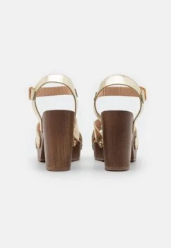 Anna Field Clogs - Gold 11 Anna Field Clogs - Gold -Chic Fusion Verkauf af9d697f243147bd80e558df1dca7a4b