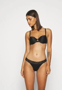 Anna Field 10PP COTTON AND LACE THONG - String - Black 13 Anna Field 10PP COTTON AND LACE THONG - String - Black -Chic Fusion Verkauf ce3cb3f6f42d4184812d7502c0c7e48c 1