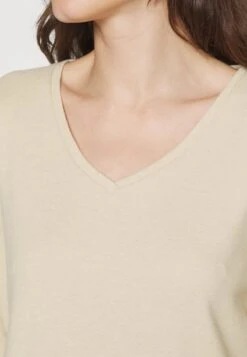 Anna Field Pyjama - Off-white 12 Anna Field Pyjama - Off-white -Chic Fusion Verkauf d591e74afb7d4fca8b28d90c10ce3abc