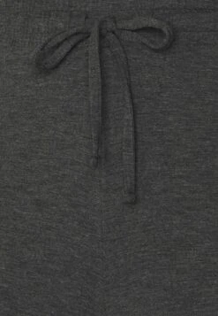 Anna Field Nachtwäsche Set - Dark Grey 13 Anna Field Nachtwäsche Set - Dark Grey -Chic Fusion Verkauf d6810fa8e2054305a303956d5f0479cf