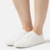 Anna Field Sneaker Low - White 2 Anna Field Sneaker Low - White -Chic Fusion Verkauf d755758ee2224354ac2a43f9cd11690a