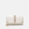 Anna Field Clutch - Offwhite 2 Anna Field Clutch - Offwhite -Chic Fusion Verkauf ddcccb6e2b2343bea050f24358bc9275 1