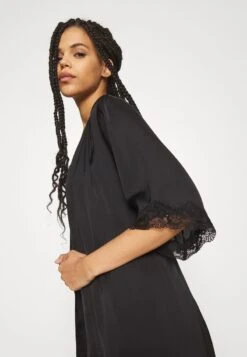 Anna Field Bademantel - Black 11 Anna Field Bademantel - Black -Chic Fusion Verkauf e0081cfd22a84dcbbf8c9793fd4c8731