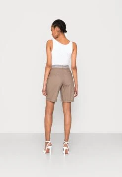 Anna Field Shorts - Taupe 10 Anna Field Shorts - Taupe -Chic Fusion Verkauf e61c53ac185142a3a599f8ff60c08f8e