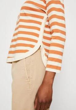 Anna Field Langarmshirt - White/apricot 13 Anna Field Langarmshirt - White/apricot -Chic Fusion Verkauf e73b6d6795664245bf8bc7f63d87091e