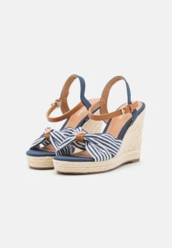 Anna Field High Heel Sandalette - Dark Blue 10 Anna Field High Heel Sandalette - Dark Blue -Chic Fusion Verkauf e7db8cb773a848a8b386985d3d457554