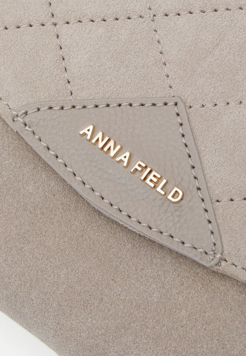 Anna Field LEATHER - Clutch - Taupe 7 Anna Field LEATHER - Clutch - Taupe – Bild 5