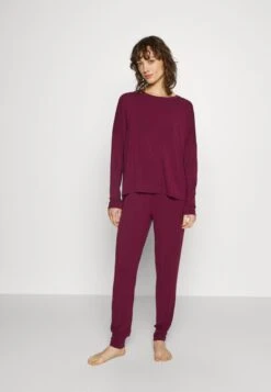 Anna Field Pyjama - Purple -Chic Fusion Verkauf f1798bbad83c4f2181394f2503663611 1