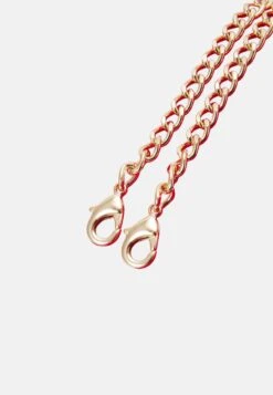 Anna Field Clutch - Red 11 Anna Field Clutch - Red -Chic Fusion Verkauf f485f06b48f44dde81cc5190dba66e4e