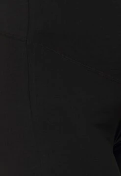 Leggings - Hosen - Black 10 Leggings - Hosen - Black -Chic Fusion Verkauf f7ae95b4af224e1eb7e1026daf1a6130