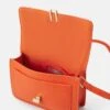 Anna Field Umhängetasche - Orange 2 Anna Field Umhängetasche - Orange -Chic Fusion Verkauf f9ef11dd4f1440db982f526f61721ab1
