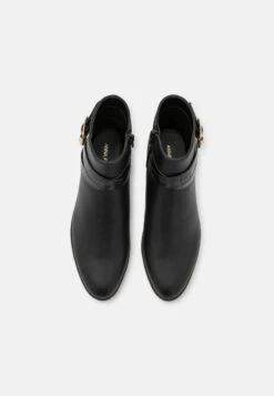 Anna Field Ankle Boot - Black 13 Anna Field Ankle Boot - Black -Chic Fusion Verkauf ff8b1a0c72654626bb9bfb9eed41b8f0